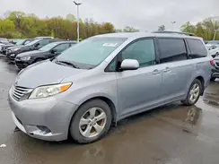 5TDKZ3DC6HS782155 2017 TOYOTA SIENNA