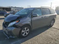5TDKZ3DC6HS806065 2017 TOYOTA SIENNA