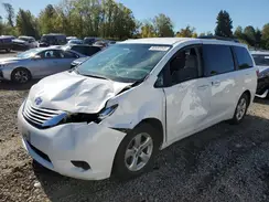 5TDKZ3DC6HS845982 2017 TOYOTA SIENNA