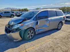 5TDKZ3DC6HS860594 2017 TOYOTA SIENNA