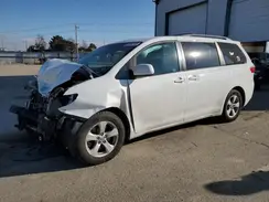 5TDKZ3DC6HS870302 2017 TOYOTA SIENNA