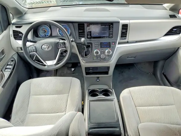 5TDKZ3DC6JS905376 2018 TOYOTA SIENNA - Image 8