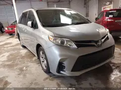 5TDKZ3DC6KS996439 2019 TOYOTA SIENNA