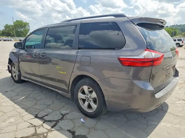 5TDKZ3DC6LS030092 2020 TOYOTA SIENNA - Image 2