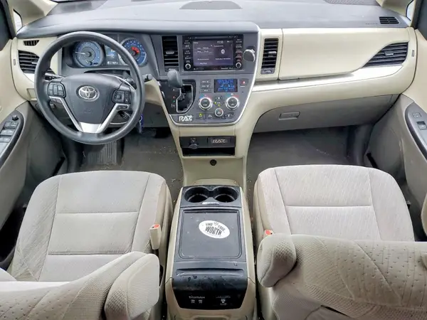 5TDKZ3DC6LS043280 2020 TOYOTA SIENNA - Image 8