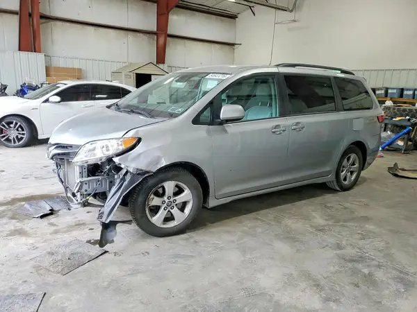 5TDKZ3DC6LS052755 2020 TOYOTA SIENNA - Image 1