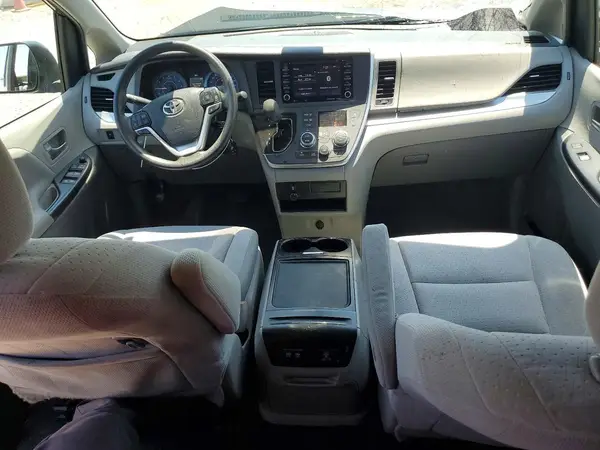5TDKZ3DC6LS065456 2020 TOYOTA SIENNA - Image 8