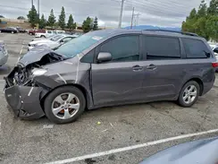 5TDKZ3DC7HS776073 2017 TOYOTA SIENNA