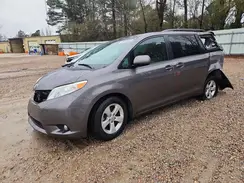 5TDKZ3DC7HS788756 2017 TOYOTA SIENNA