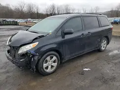 5TDKZ3DC7HS792368 2017 TOYOTA SIENNA