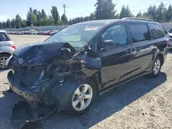 5TDKZ3DC7HS813803 2017 TOYOTA SIENNA