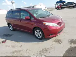 5TDKZ3DC7HS845991 2017 TOYOTA SIENNA