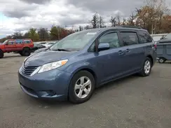 5TDKZ3DC7HS850933 2017 TOYOTA SIENNA