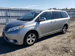 5TDKZ3DC7HS859762 2017 TOYOTA SIENNA
