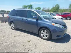 5TDKZ3DC7HS866985 2017 TOYOTA SIENNA