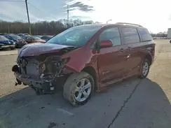 5TDKZ3DC7HS876447 2017 TOYOTA SIENNA