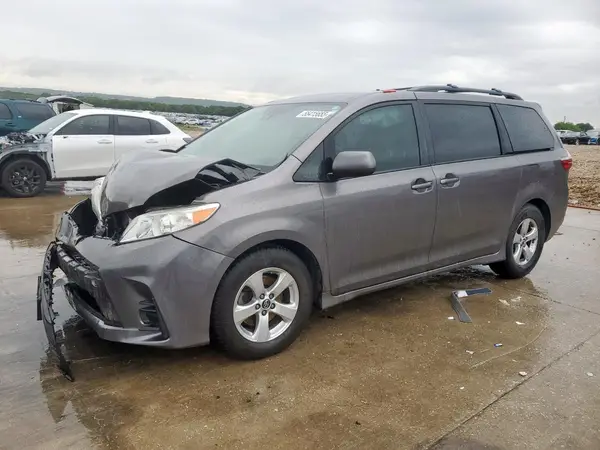 5TDKZ3DC7JS909291 2018 TOYOTA SIENNA - Image 1