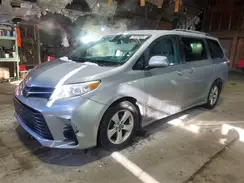 5TDKZ3DC7JS915558 2018 TOYOTA SIENNA