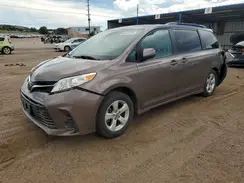5TDKZ3DC7JS944042 2018 TOYOTA SIENNA