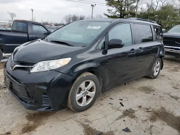 5TDKZ3DC7KS004602 2019 TOYOTA SIENNA - Image 1