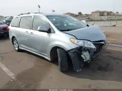 5TDKZ3DC7KS969959 2019 TOYOTA SIENNA