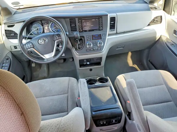 5TDKZ3DC7LS034684 2020 TOYOTA SIENNA - Image 8