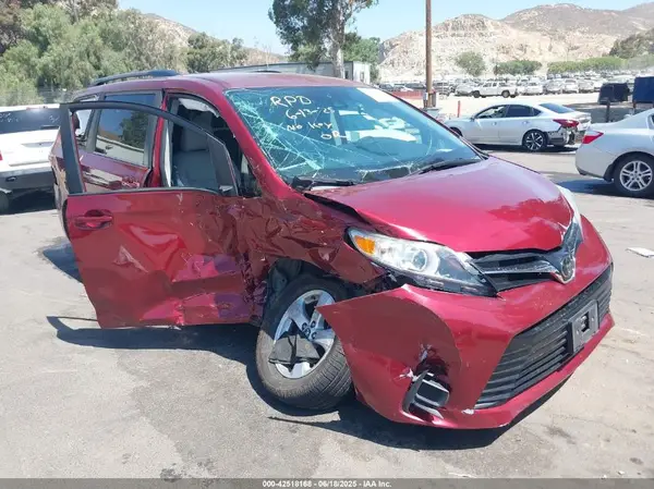 5TDKZ3DC7LS060864 2020 TOYOTA SIENNA - Image 1