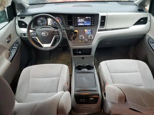 5TDKZ3DC7LS061691 2020 TOYOTA SIENNA - Image 8