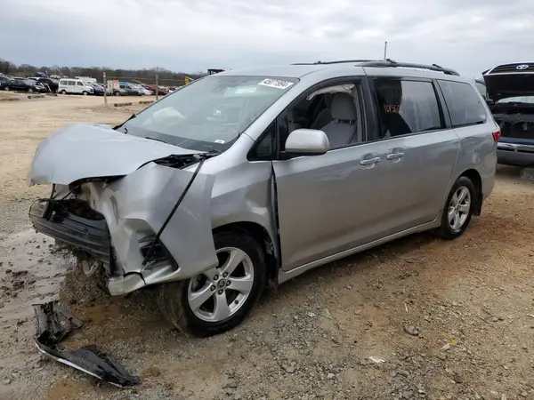 5TDKZ3DC7LS070827 2020 TOYOTA SIENNA - Image 1