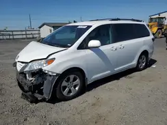 5TDKZ3DC8HS821554 2017 TOYOTA SIENNA