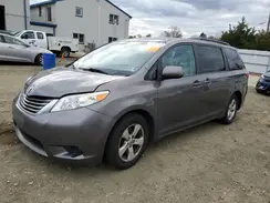 5TDKZ3DC8HS834420 2017 TOYOTA SIENNA