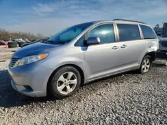 5TDKZ3DC8HS844364 2017 TOYOTA SIENNA