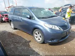 5TDKZ3DC8HS846566 2017 TOYOTA SIENNA
