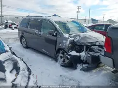 5TDKZ3DC8HS866266 2017 TOYOTA SIENNA