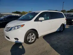 5TDKZ3DC8HS879597 2017 TOYOTA SIENNA