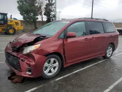 5TDKZ3DC8JS938248 2018 TOYOTA SIENNA