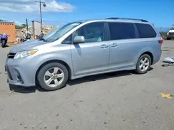 5TDKZ3DC8JS945152 2018 TOYOTA SIENNA