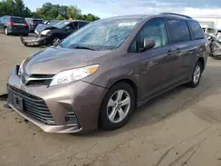 5TDKZ3DC8KS972806 2019 TOYOTA SIENNA