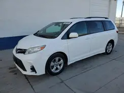 5TDKZ3DC8KS974796 2019 TOYOTA SIENNA
