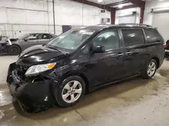 5TDKZ3DC8KS979786 2019 TOYOTA SIENNA