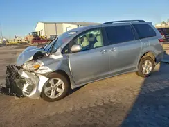 5TDKZ3DC8KS988147 2019 TOYOTA SIENNA