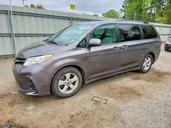 5TDKZ3DC8KS988195 2019 TOYOTA SIENNA