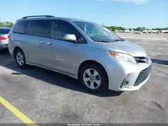 5TDKZ3DC8KS995275 2019 TOYOTA SIENNA