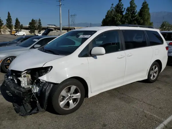 5TDKZ3DC8LS038386 2020 TOYOTA SIENNA - Image 1