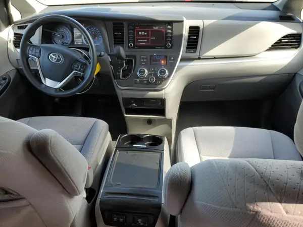 5TDKZ3DC8LS067046 2020 TOYOTA SIENNA - Image 8