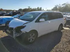 5TDKZ3DC9HS787835 2017 TOYOTA SIENNA