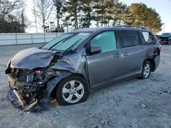 5TDKZ3DC9HS788113 2017 TOYOTA SIENNA