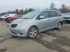 5TDKZ3DC9HS802947 2017 TOYOTA SIENNA