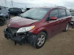 5TDKZ3DC9HS825712 2017 TOYOTA SIENNA