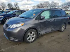 5TDKZ3DC9HS874330 2017 TOYOTA SIENNA